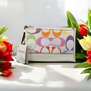 Coach Signature Coin Case/Wallet NWT